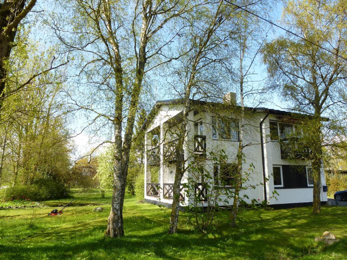 Tuule Villa Kuressaare Phòng bức ảnh